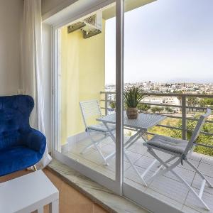 City & Sea view apartment Meia Praia Lagos