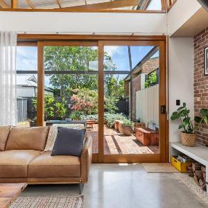 The Foundry on McLaren - Urban CBD Retreat