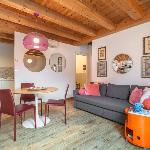 Colorful Venetian Apartment R&R Venice 