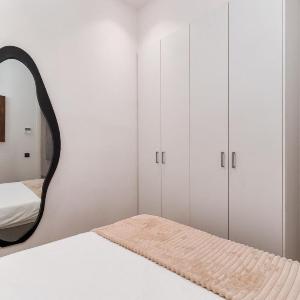 Radical Retreat - 2BR Central Athens