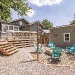 Owen Bungalow II - OKC Paseo - HOT TUB & Fire Pit Oklahoma City