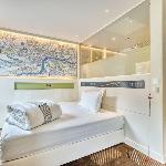 Hub by Premier Inn London - Soho