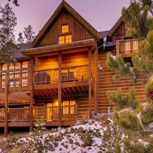 Mountain Lodge at Snowshoe: Beautiful Location Views