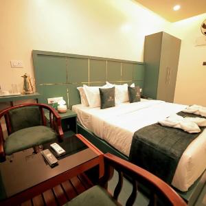 Lumarise Premium Wayanad Business Hotel