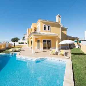 Villa Lando
