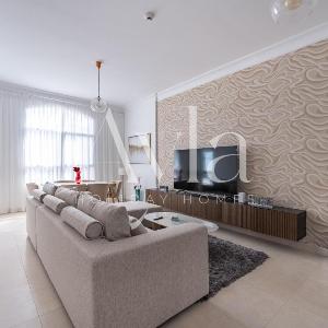 Luxury 2BHK Near Yas Waterworld & Warner Bros