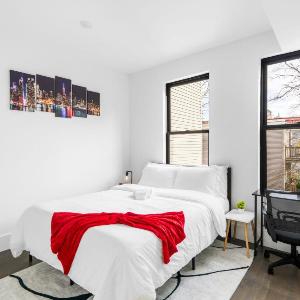 2BR Bright & Modern Urban Base Near Manhattan
