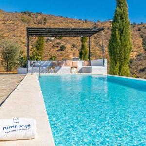 Cortijo Juan Salvador Málaga by Ruralidays