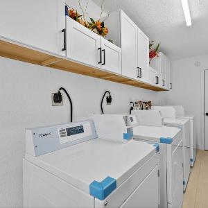 Sunset Beach Suites Unit 4