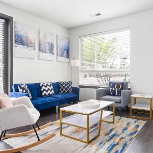 Bright & Cozy 2BR Retreat w Parking Broad Ripple