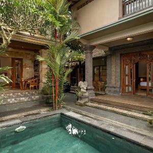 Togog Polos Ubud House