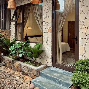 Nhà thơ Homestay