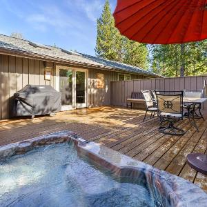 Bright Retreat Hot Tub Plus SHARC Access