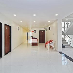 OYO 35387 Shiv Shahi Executive