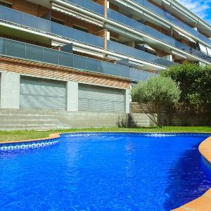 Laura Modern sunny apartment in quiet area