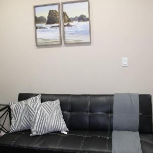 Tranquille pond facing suite
