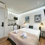 UrbanFlat 204 - Beautiful Studio in the center of Paris