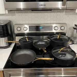 Full Luxury home 4 BD ACsleep 14BBQ 2V Garage