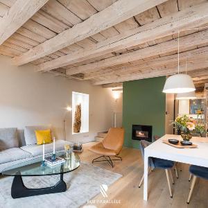 Stylish triplex gem in historic pedestrian center