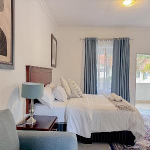 Miyanwe Guest House - Waterkloof