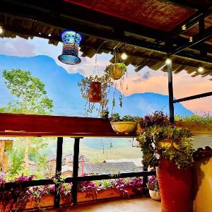 Sky View Homestay
