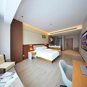 Leaf Hotel Qingdao Golden Sand Beach