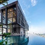 Lucentia Suties Rooftop pool by Lalaport KL