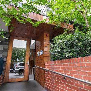 Richmond Oasis - Private Courtyard near MCG & Cafés