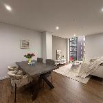Mascot | Stylish 2BR | Balcony& Parking