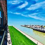 Mario Room Waterfront Downtown View Cedar Point!