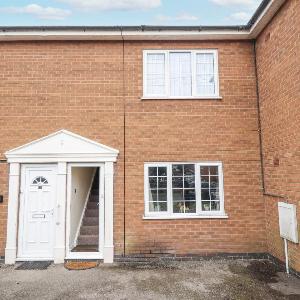 5 Links Court
