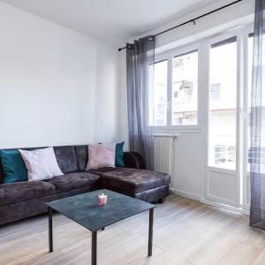 Beautiful 2 bedrooms apartment close to the sea