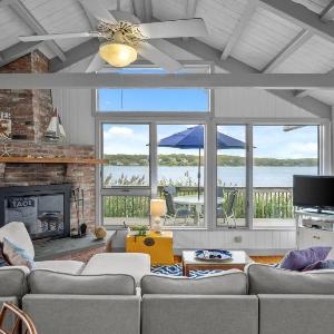 Charming Waterfront Escape Along the Cove