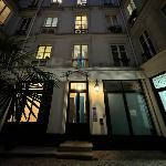 Opera - Deluxe studio with lift for 2 