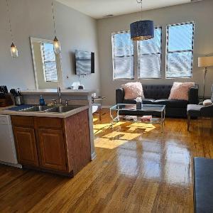 Two Bedroom West Loop