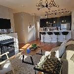 Updated 3 Bedroom Chicago Downtown Pilsen Illinois