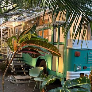 Unique Stay Fancy Beach Front Bus AC King
