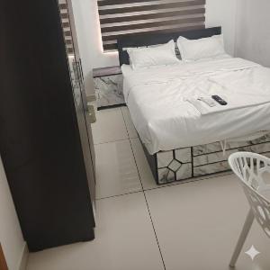 HIGHLAND SUITES