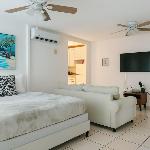Modern Coral Beach Apt in Isla Verde with Beach Access & Pool Puerto Rico