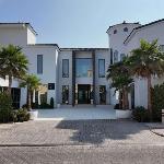 Signature Palm Villa Frond D 6BDR Private Pool