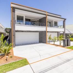 Summer Dayz Shoal Bay 21B Tomaree Rd - ducted air and WiFi