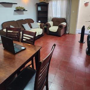 Alojamiento entero Casco Urbano Parqueo privado Oasis de paz 1400 m del Arco