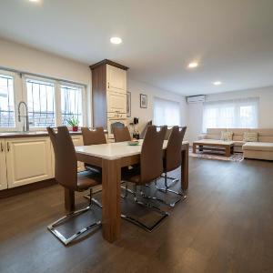 Legend Suites