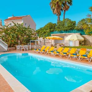 Villa Cape Verde - moradia tranquila com piscina e BBQ em Lagoa