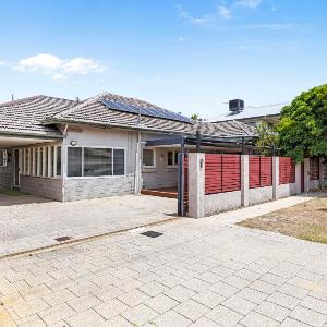 Carlisle Comfort Spacious 3BR Home w BBQ & Wifi