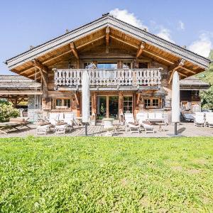 Luxury Stay Comfortable Chalet with Jacuzzi