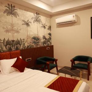 HOTEL THIRD EYE by RAMANA TOWERS