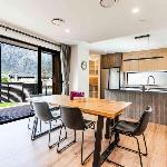 Remarkable Cross Road Retreat