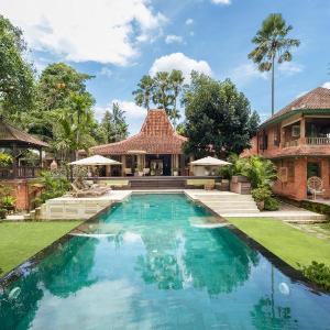 Rumah Melati Estate by Villa Finder