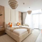 3BR Skyline Burj Panorama with Infinity Pool Vibes